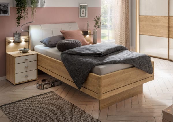 Bett Kiruna III