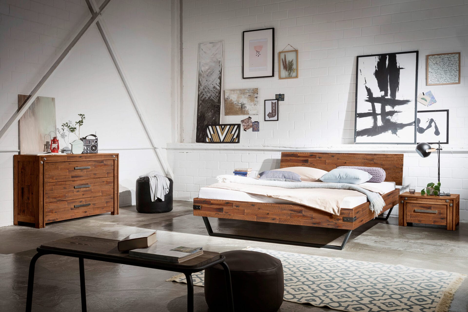 Ezzo Bett – Industrial-Loft