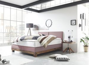 B3.18-Factory-Box-26-in-634-Kabo-belle-und-62-Akazie-Vintage-brown-Ivio-Füsse-in-62-Akazie-Vintage-brown-Monaco-Kopfteil-in-634-Kabo-belle